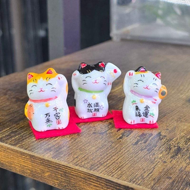 Maneki Neko – assorted