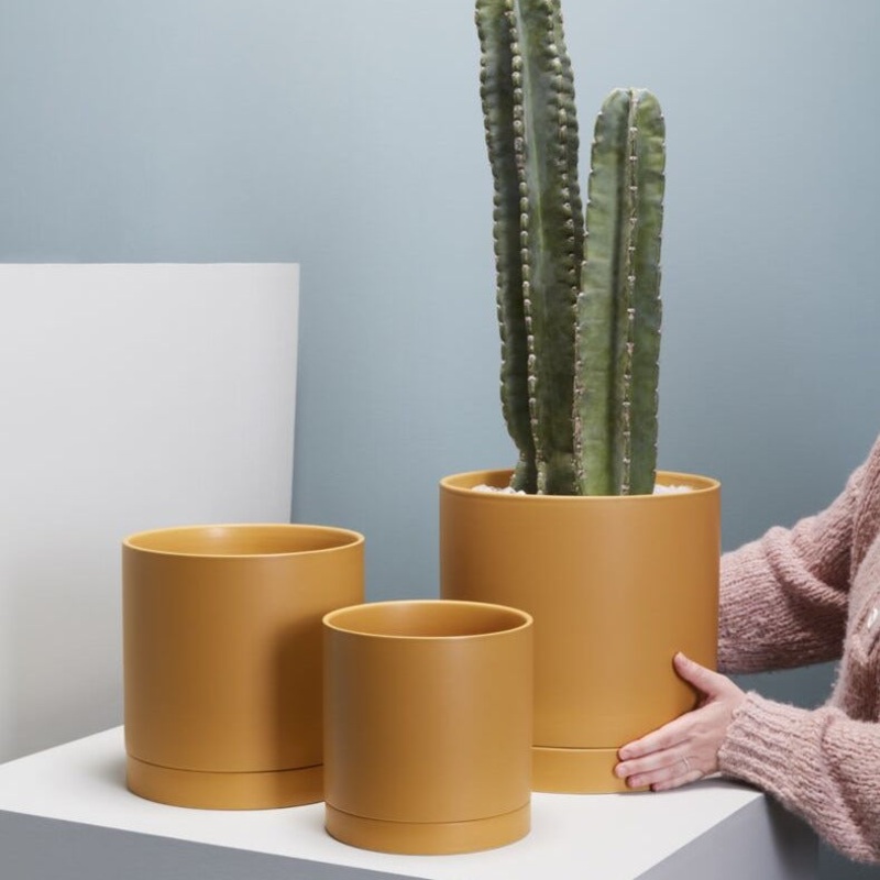 Romey Pot – 7 (Ochre)