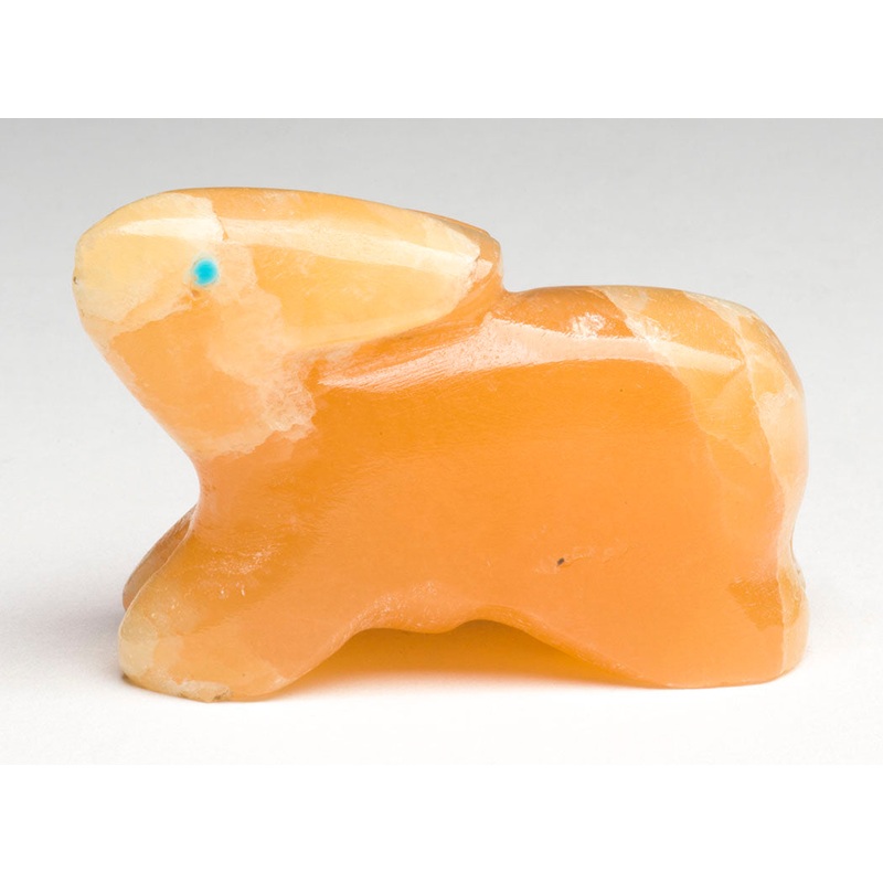 Dashing By Bunny|Rabbit|Honey Calcite