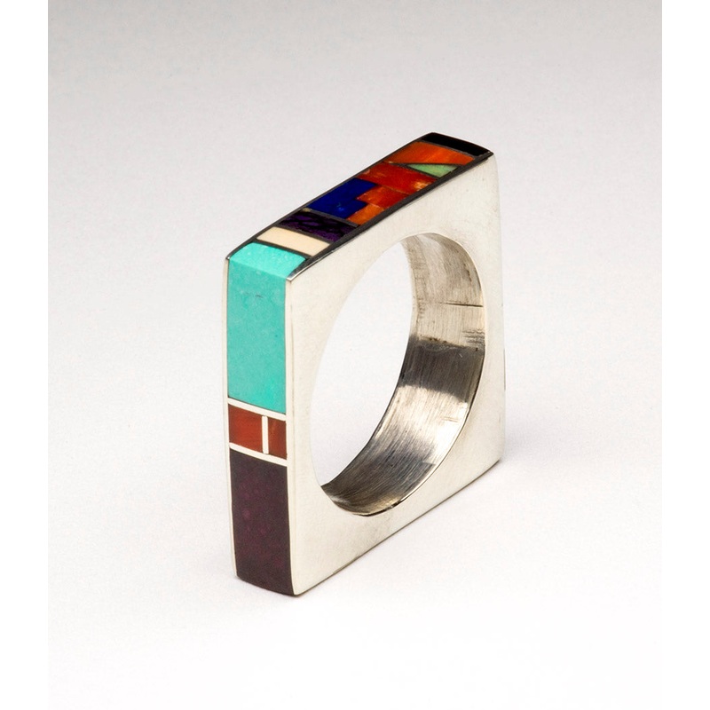 Inlaid Wraparound Edge Square Ring