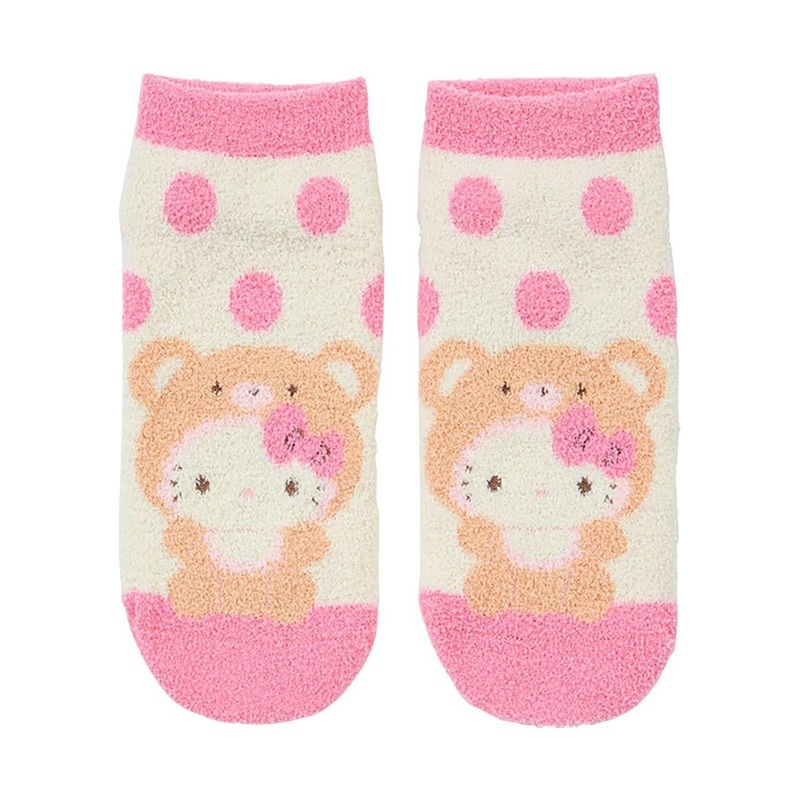 [Sanrio] Official Sanrio Exclusive Fluffy Socks – Bear Costume Hello Kitty