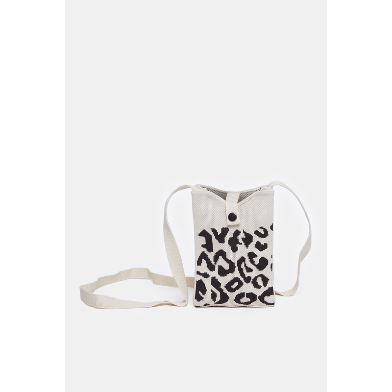 Women White And Black Mobile Wallet