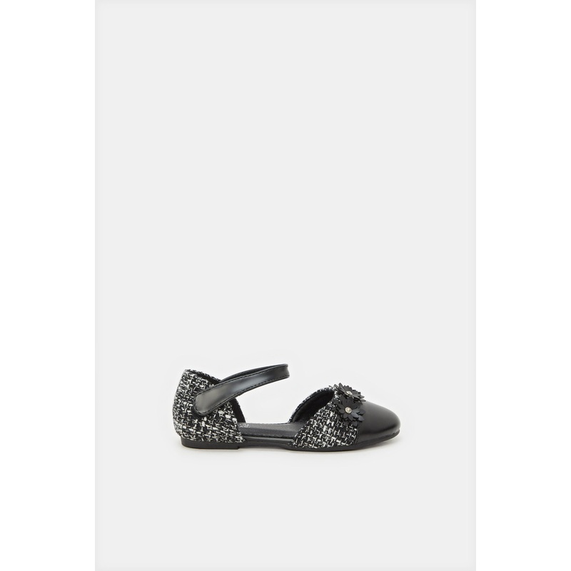 Girls Black Flower Embellished Ballerina