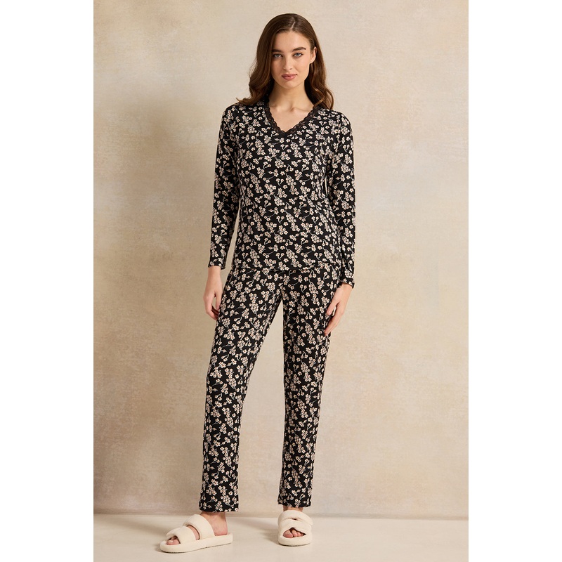Women Black And White Floral Print Pyjama Set (2 Piece)