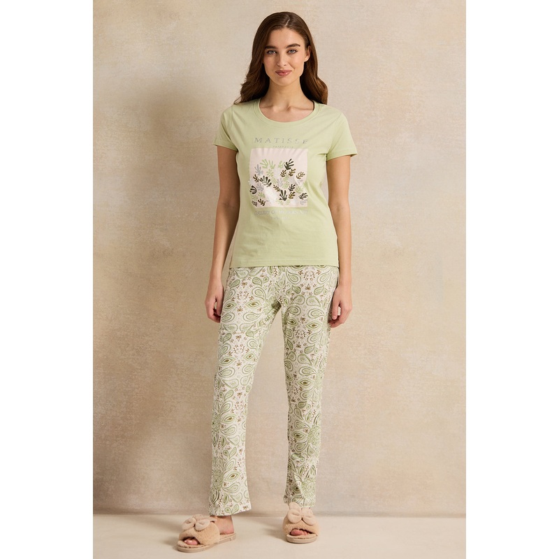Women Green Floral Print Pyjama Set (2 Piece)