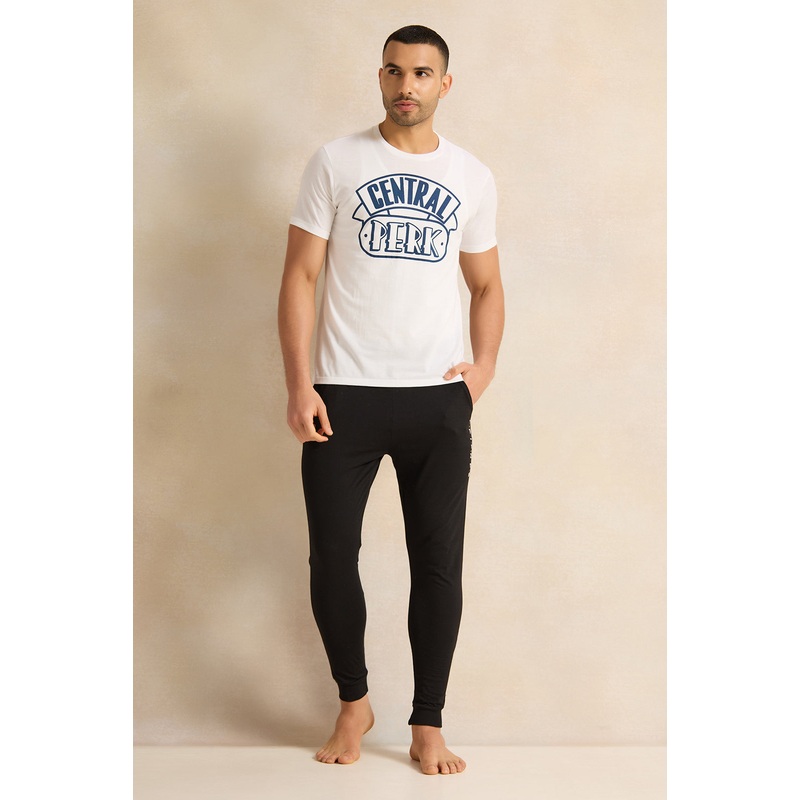 Men White And Black Friends Print Pyjama Set (2 Piece)