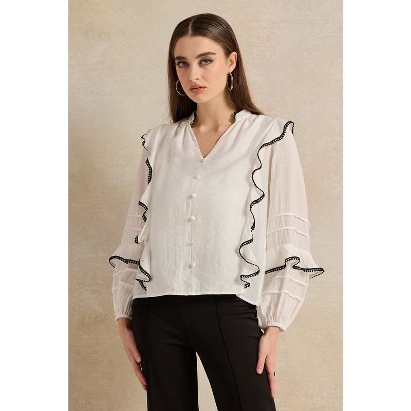 Women Ivory Contrast Edge Ruffle Blouse