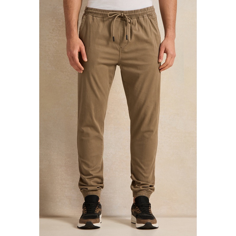 Men Brown Solid Active Track Pants