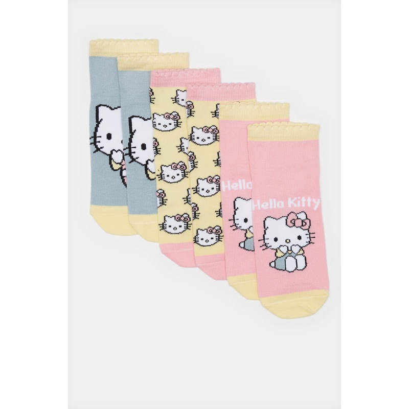 Girls Assorted Hello Kitty Ankle Length Socks (3 Pairs)