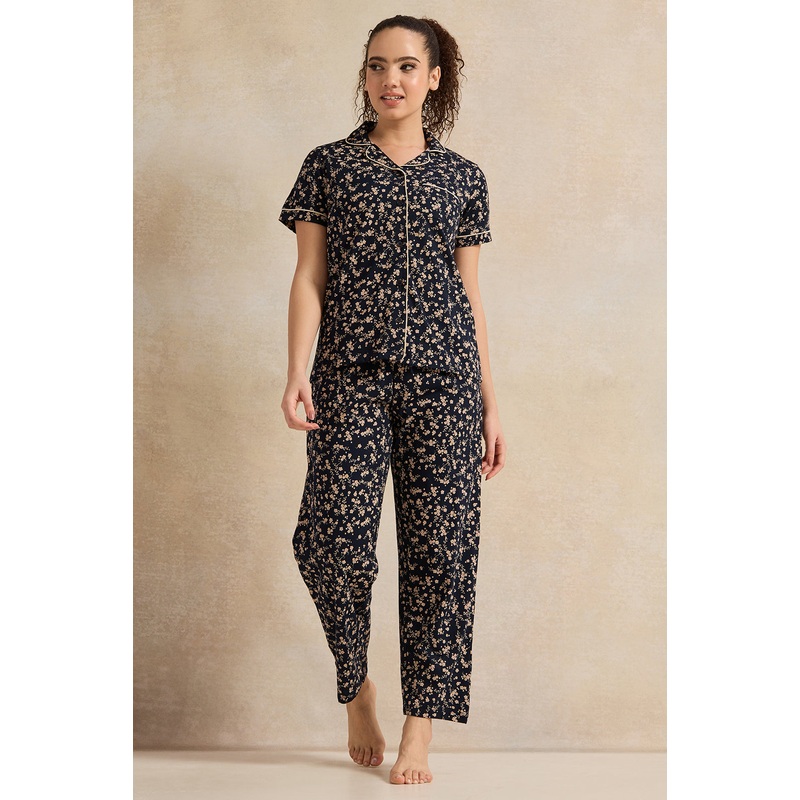 Women Black Collared Pyjama Set (2 Piece)