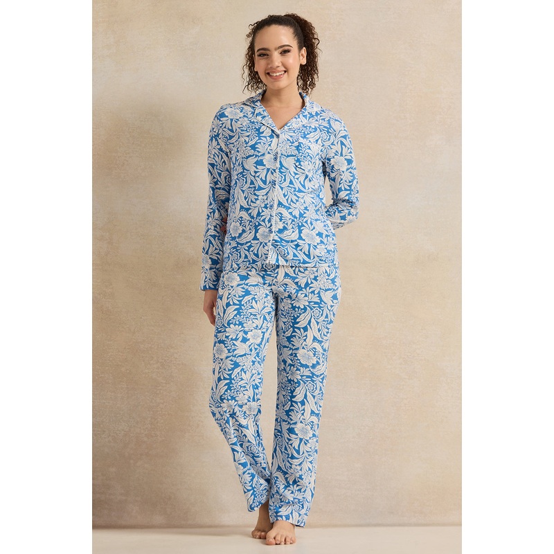 Women Blue Leafy Print Pyjama Set (2 Piece)
