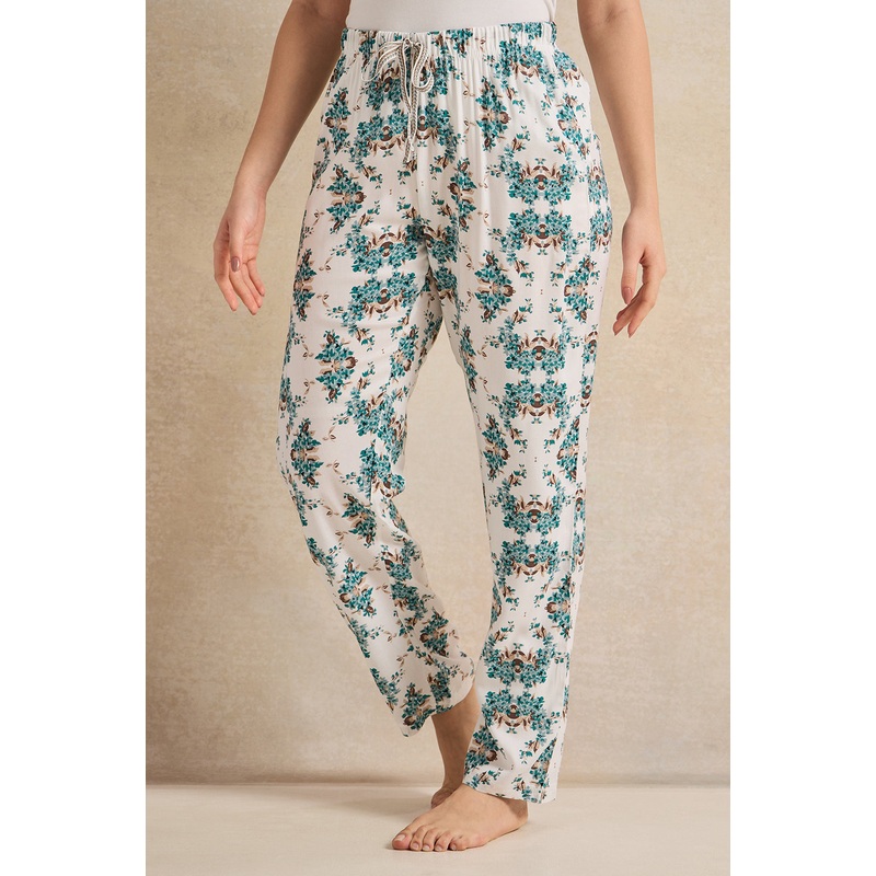 Women Ivory Printed Pyjama Bottom