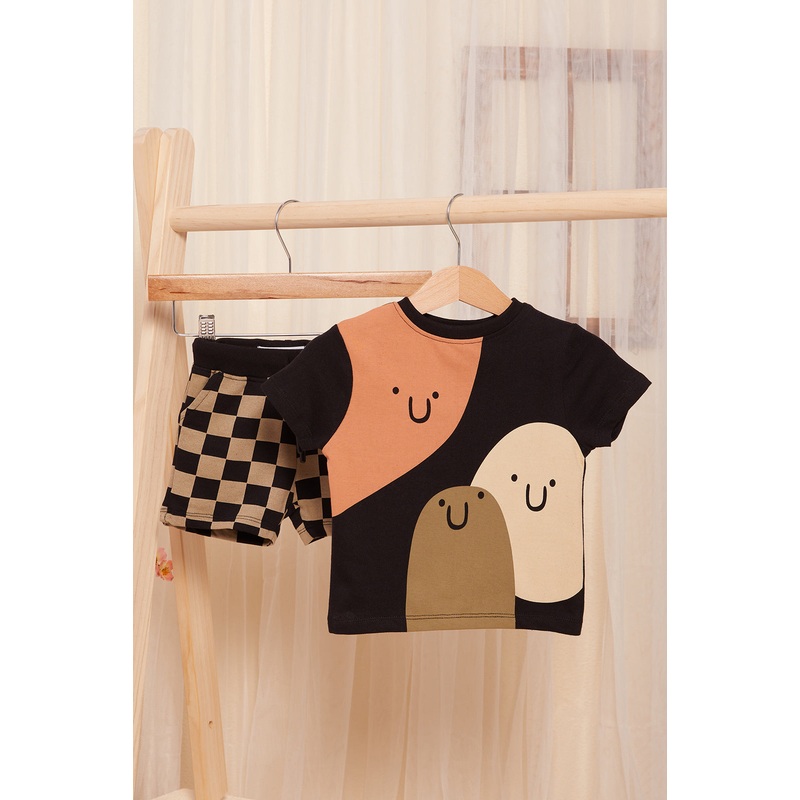Infant Boys Black Printed Casual Set (2 Piece)