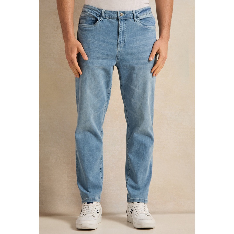 Men Blue Straight Fit Denim Jeans