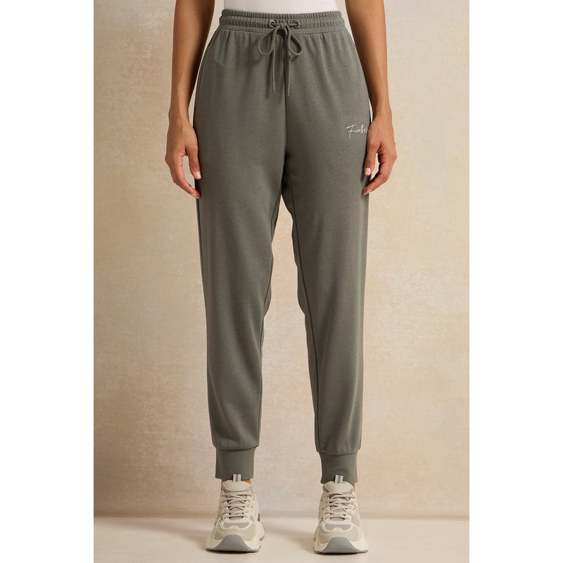 Women Grey Placement Print Active Pants