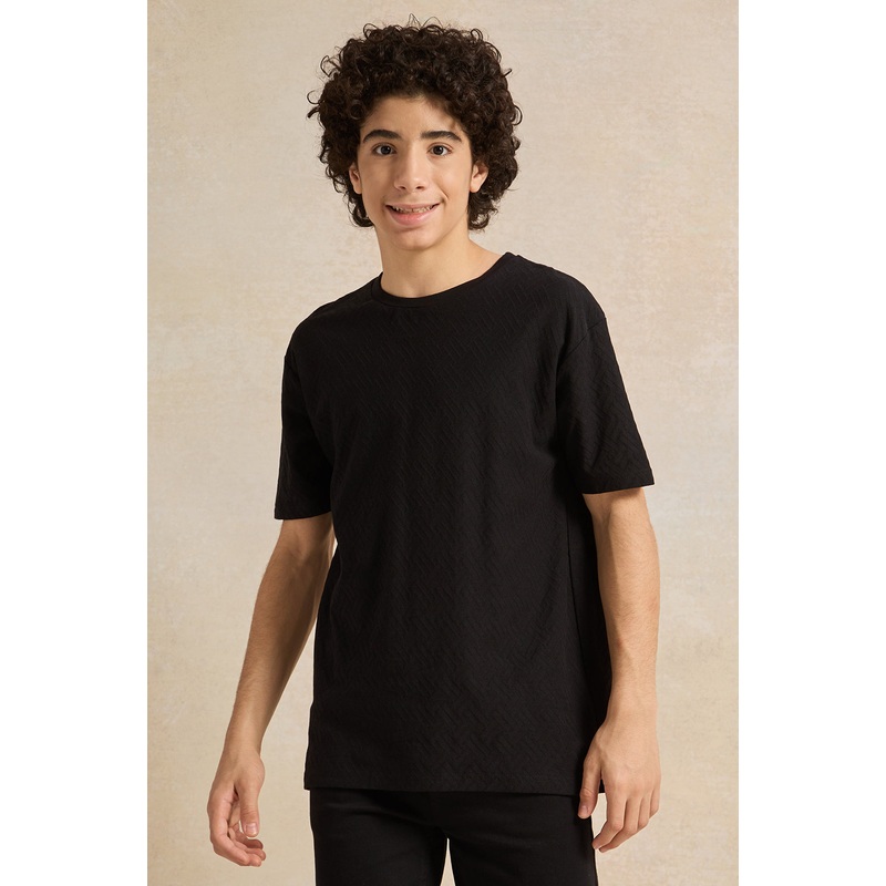 Senior Boys Black Solid  T-Shirt