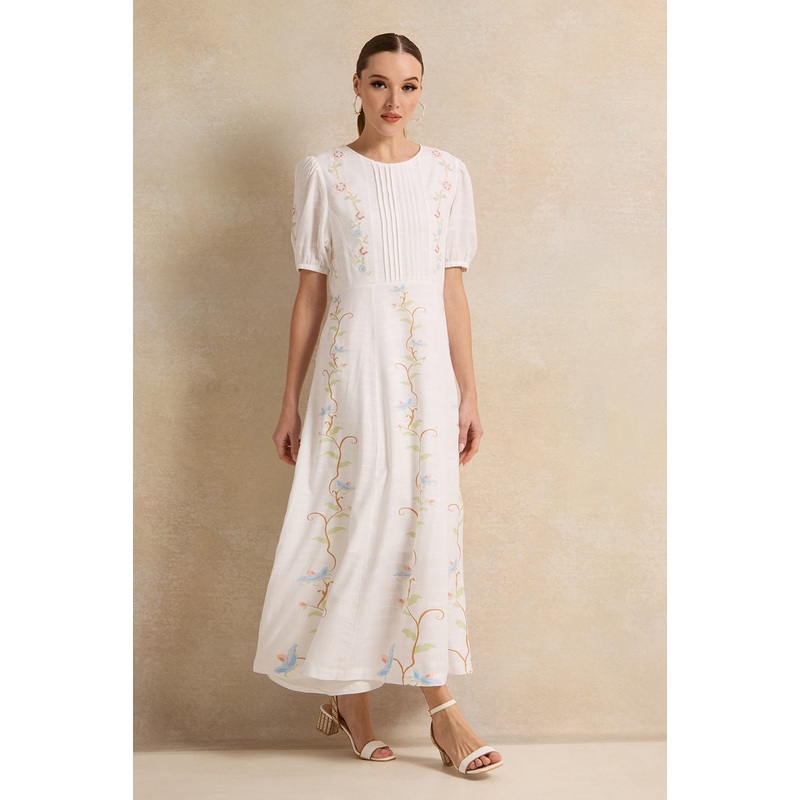 Women White Embroidered Short Sleeves Dress