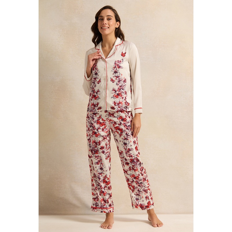 Women Red And White Satin Classic Pyjama Set (2 Piece)