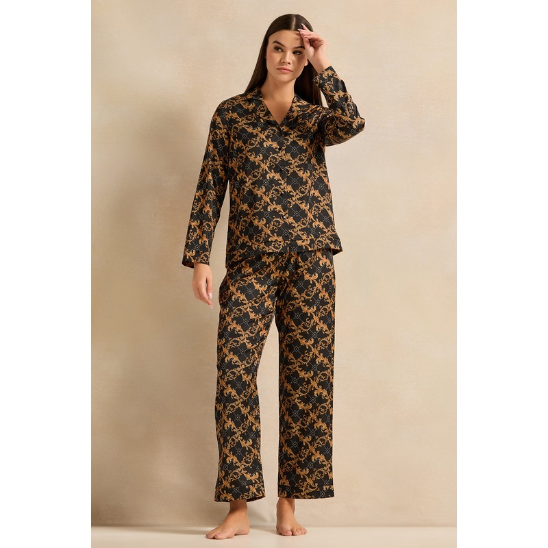Women Black Satin Classic Pyjama Set (2 Piece)