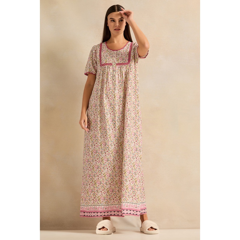 Women Ivory Short Sleeve Printed Nightgown