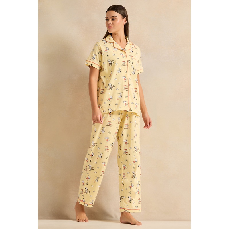 Women Yellow Printed Collared Pyjama Set (2 Piece)