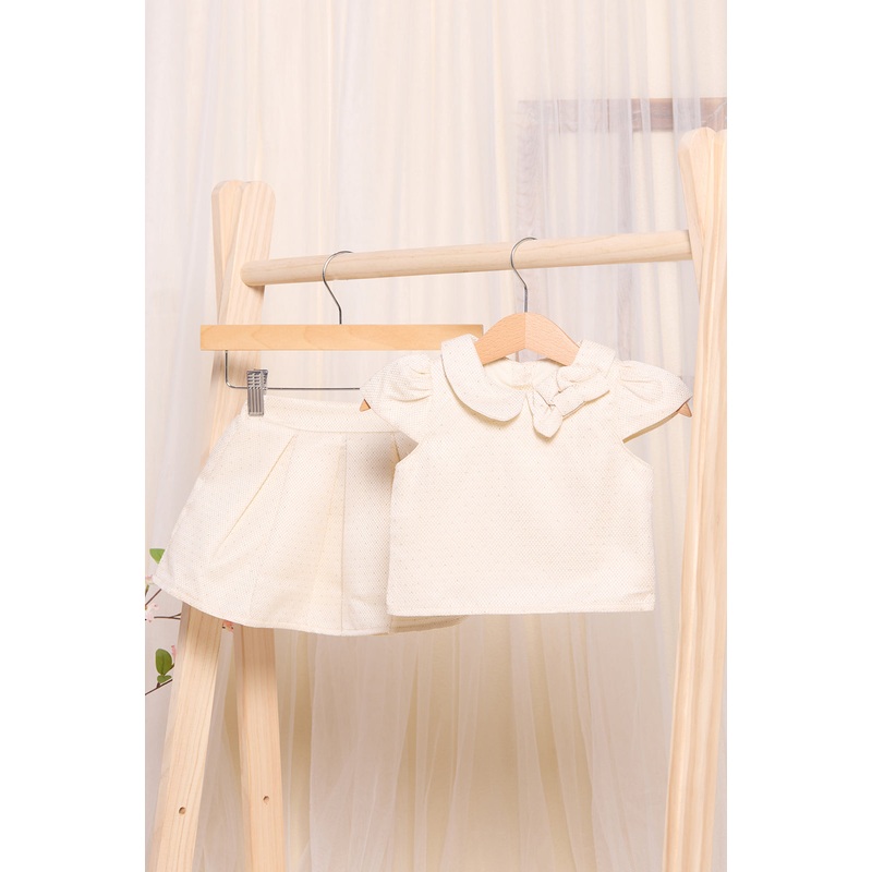 Infant Girls Ivory And Gold Jacquard Set (2 Piece)