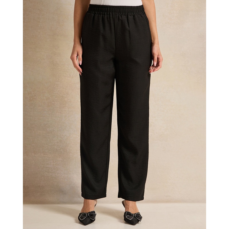 Women Black Plain Straight Trouser