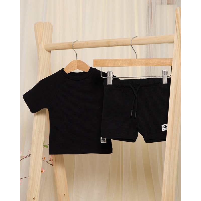 Infant Boys Black Plain Set (2 Piece)