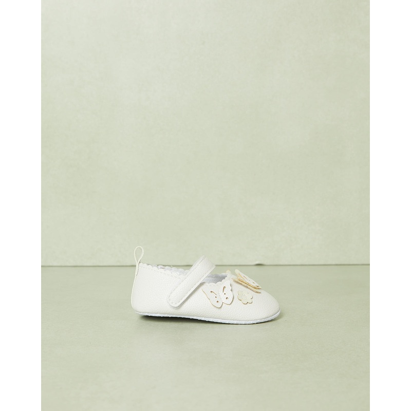 Baby White Butterfly Embellished Pram Shoes