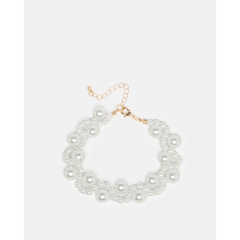 Women White Embellished Pearl Bracelet