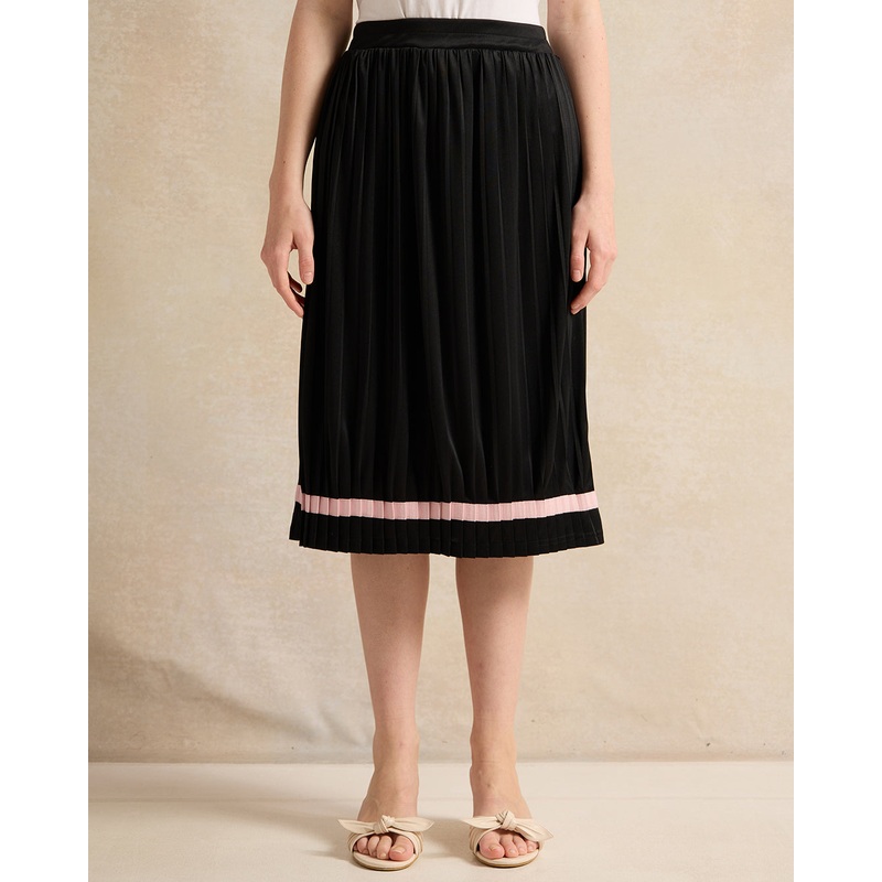 Senior Girls Black Pleated Skirt