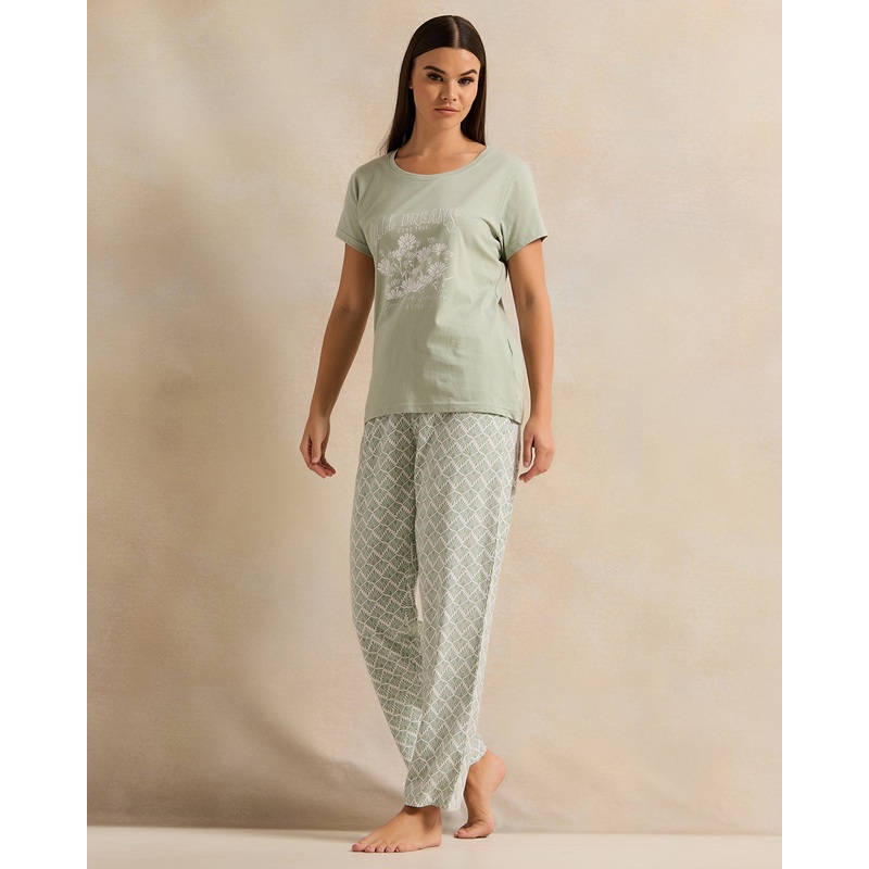 Women Green Floral  Pyjama Set (2 Piece)