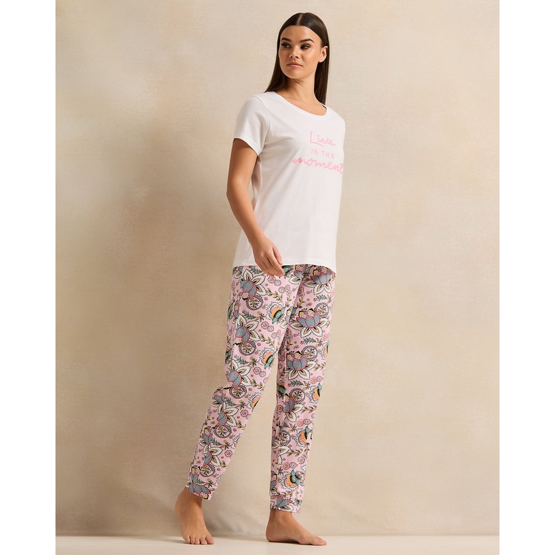Women Pink Floral Print Pyjama Set (2 Piece)