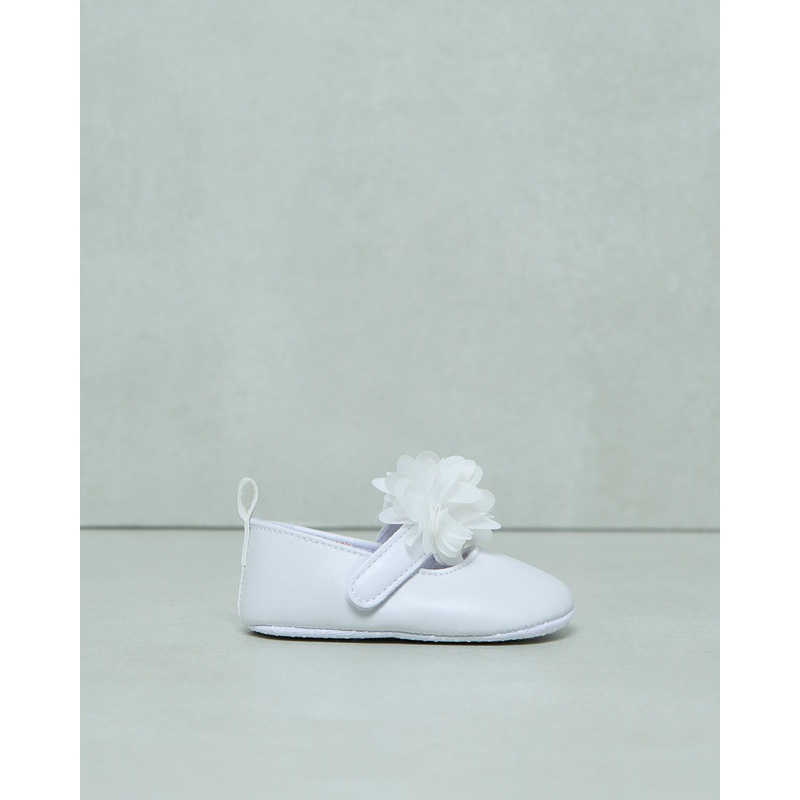 Baby White With Flower Patch Pram Shoe