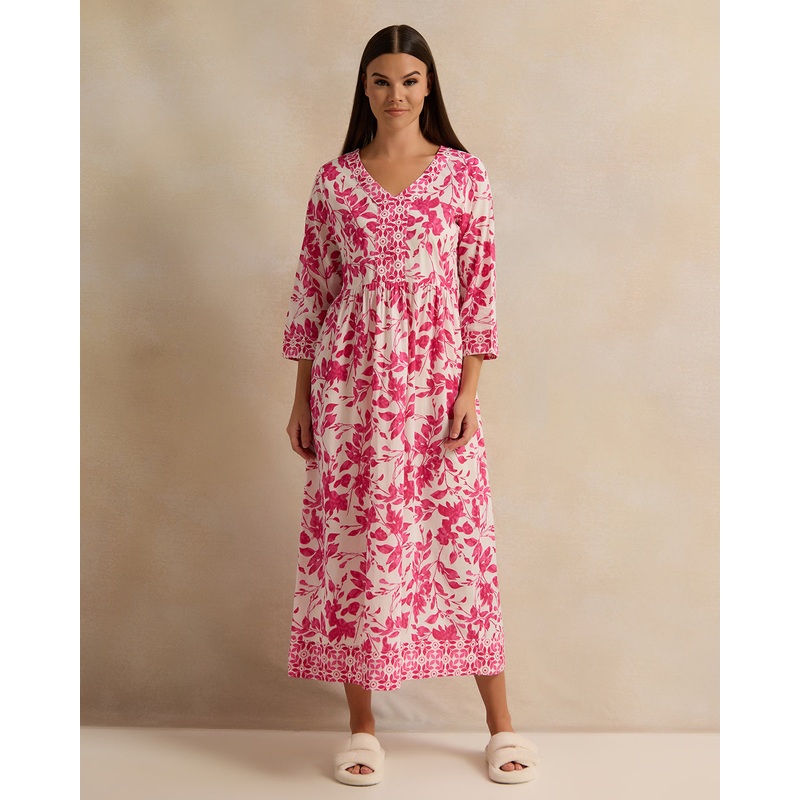 Women White And Fuchsia Nightgown