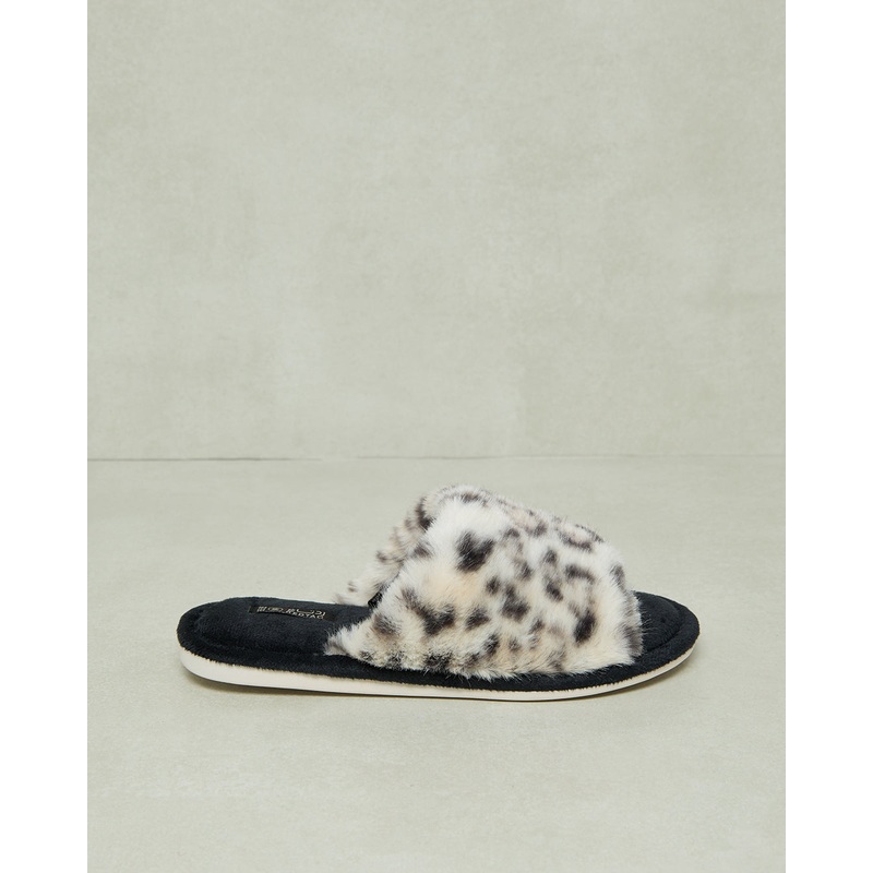Women Beige Leopard Print Slipper