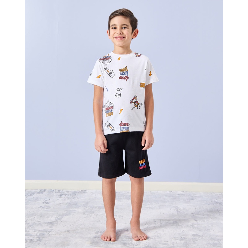 Boys White & Black Printed Pyjama Set (2 Piece)