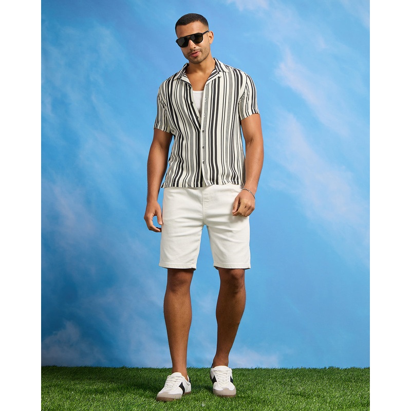 Men Black Striped Resort Shirt