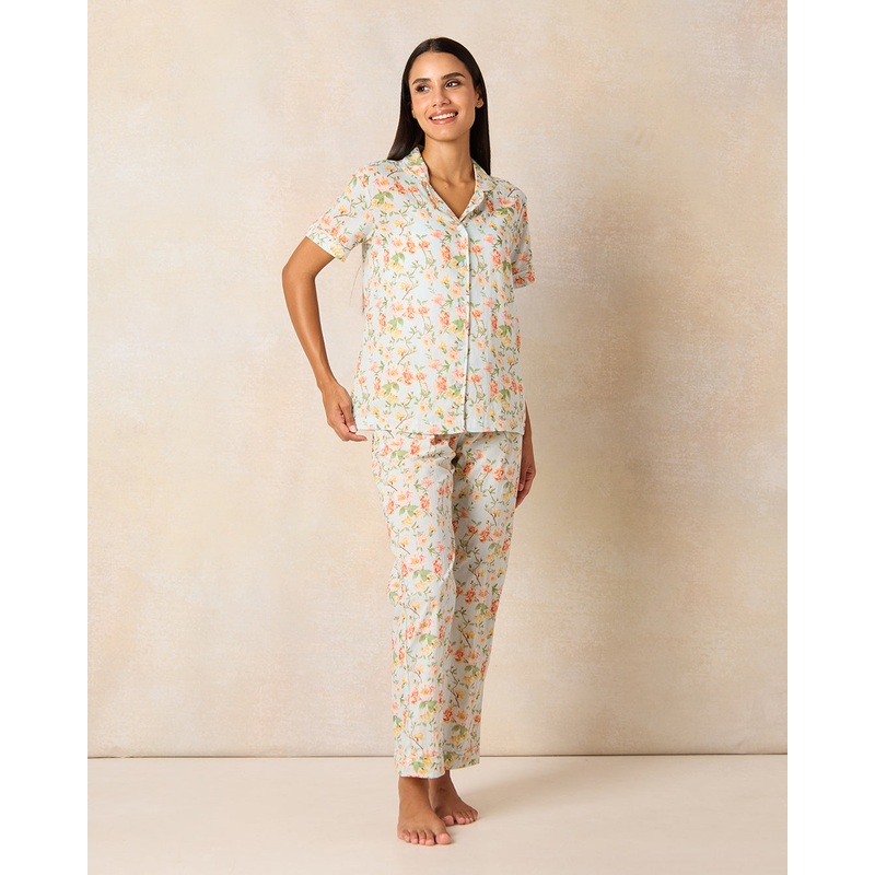 Women Ivory Printed Pajama  Set (2 Piece)