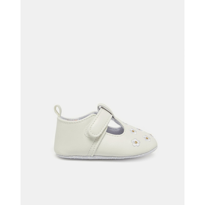 Baby White With Embroidered Pram Shoe