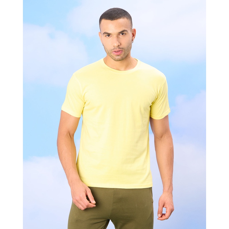 Men Yellow Basic Solid T-Shirt