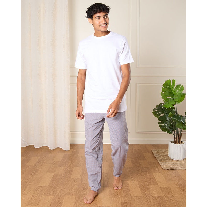 Men White Checkered Pyjama Set (2 Piece)