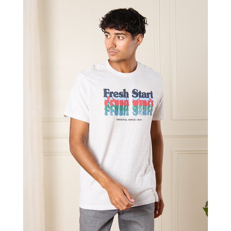 Men White Fresh Start Print T-Shirt