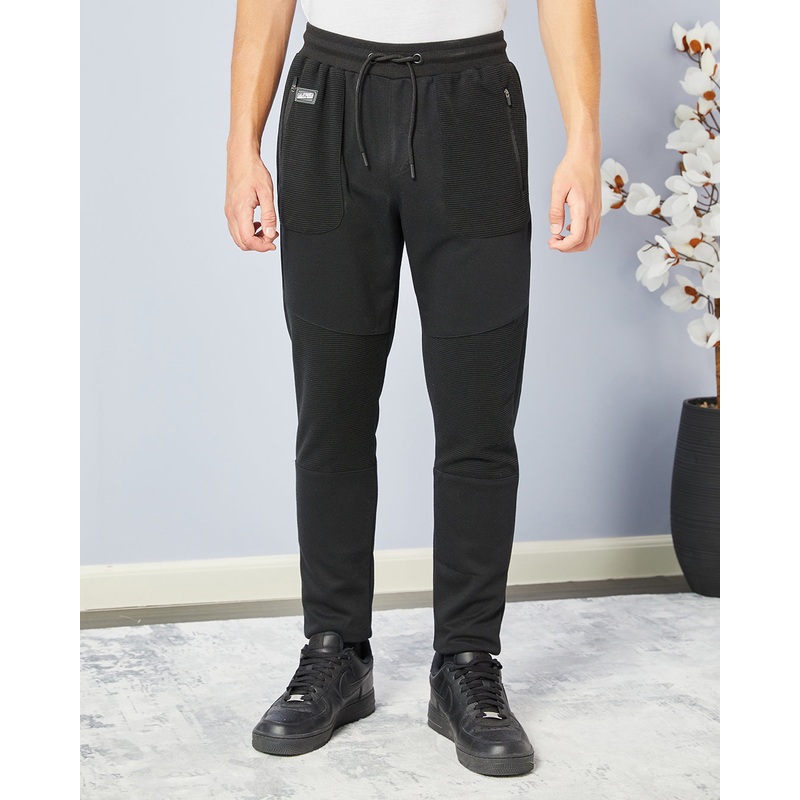 Senior Boys Black Track Pants|8-9 Yrs (S)|9-10 Yrs (M)|11-12 Yrs (L)|13-14 Yrs (XL)|15-16 Yrs (XL)