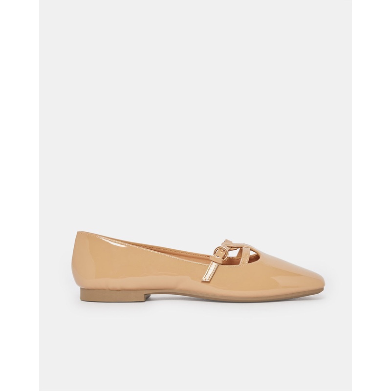 Women Beige Buckle Trim Ballerina