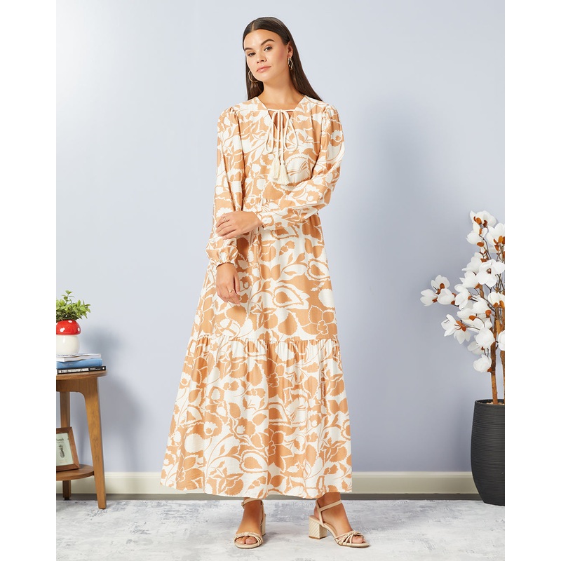 Women White And Beige Long Sleeved Dress
