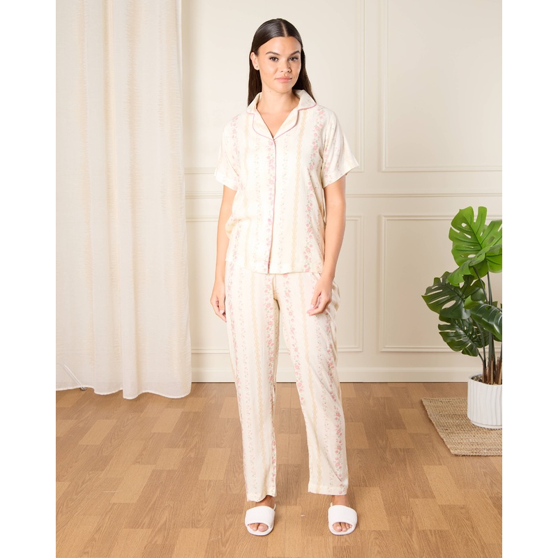 Women White Floral Print Collared Pyjama Set (2 Piece)