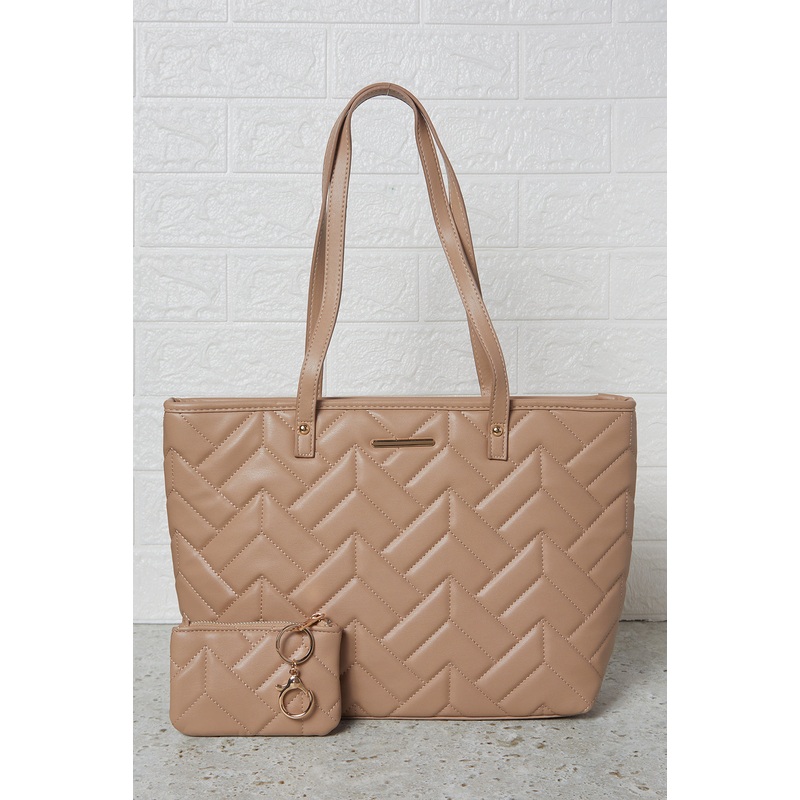 Women Beige Quilted Tote Bag With Small Coin Pouch