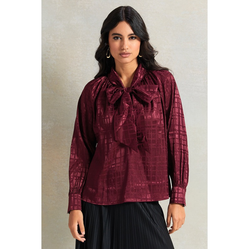 Women Burgundy Pussy Bow Jacquard Blouse