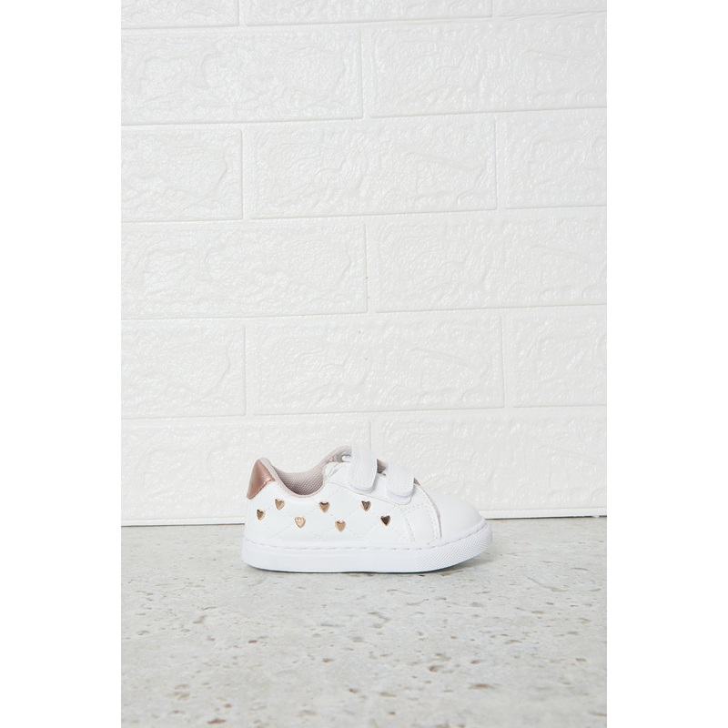 Infant Girls White Embellished Studs Sneakers